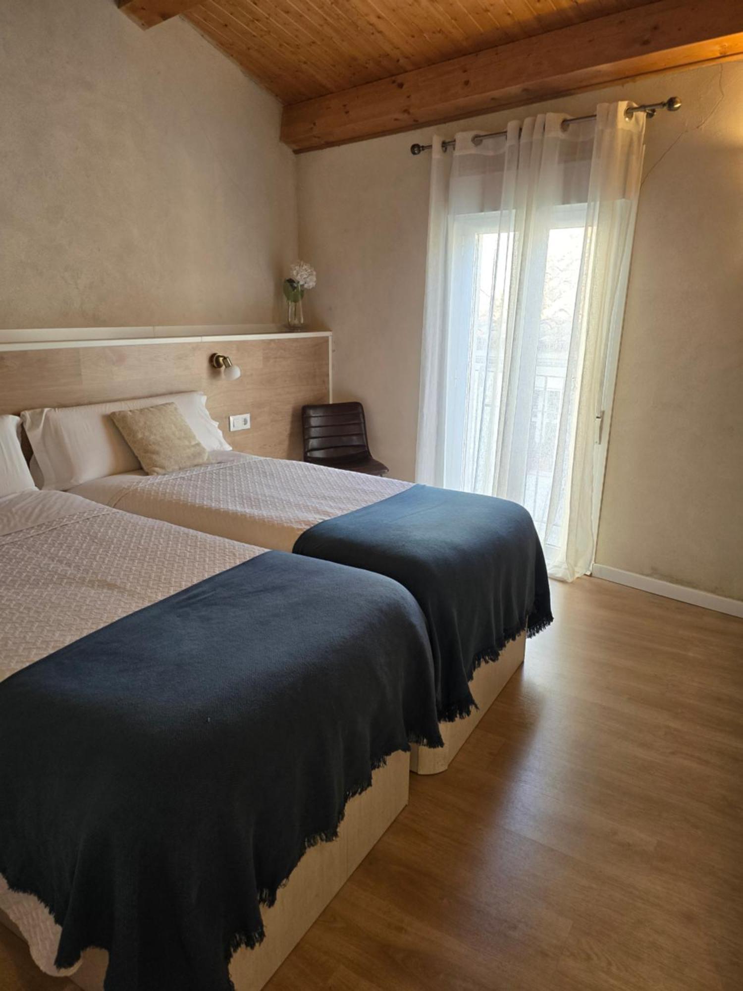 La Isla De Mirabel Apartment Plasencia Ngoại thất bức ảnh