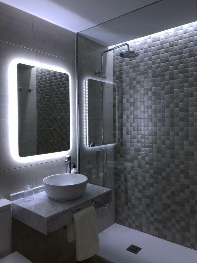 La Isla De Mirabel Apartment Plasencia Ngoại thất bức ảnh