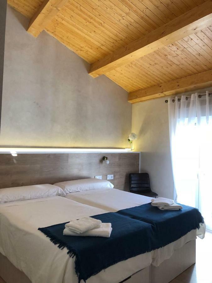 La Isla De Mirabel Apartment Plasencia Ngoại thất bức ảnh